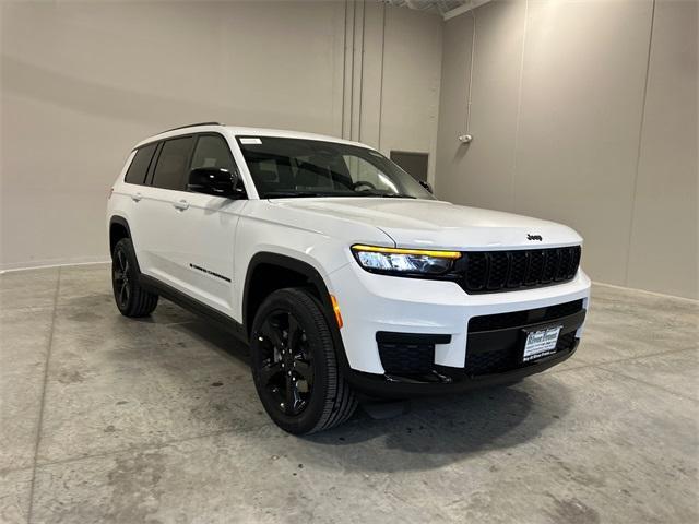 new 2025 Jeep Grand Cherokee L car, priced at $44,581