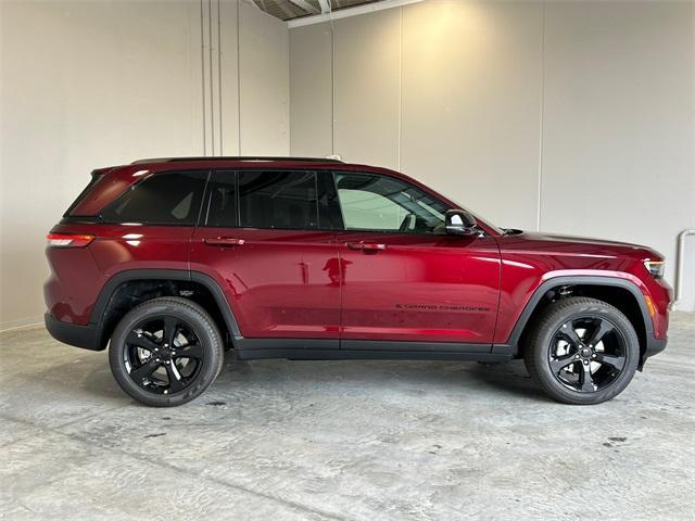 new 2025 Jeep Grand Cherokee car, priced at $51,836