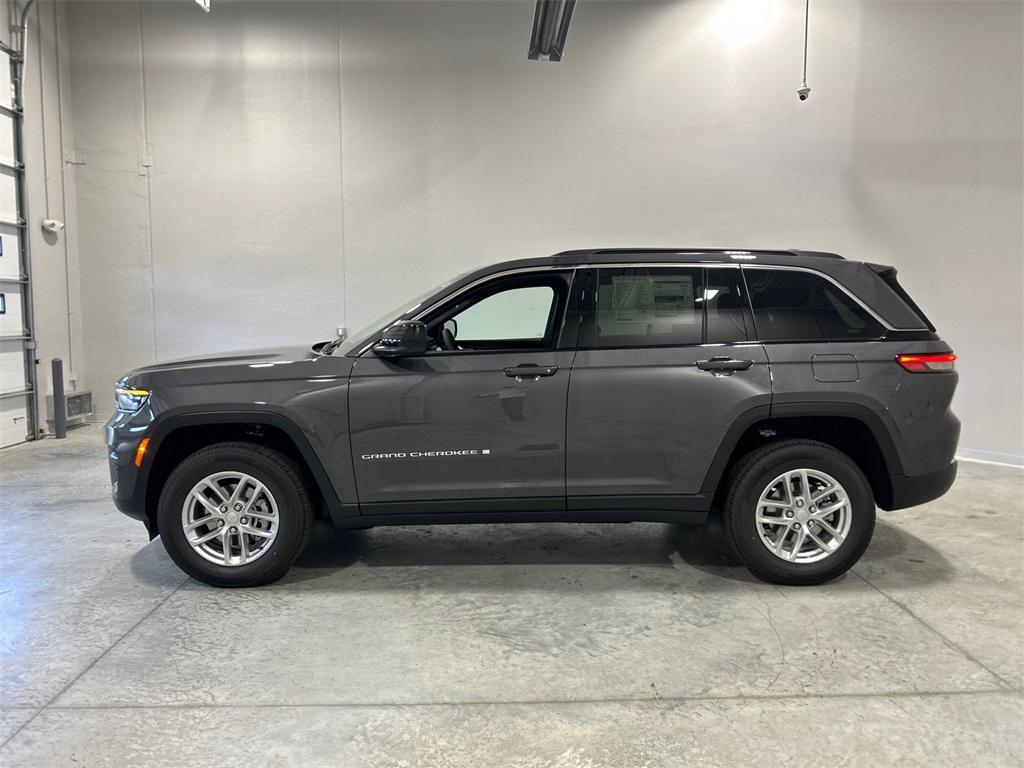 new 2025 Jeep Grand Cherokee car, priced at $39,649