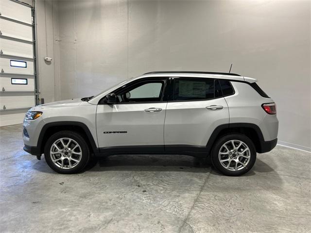 new 2025 Jeep Compass car, priced at $33,863