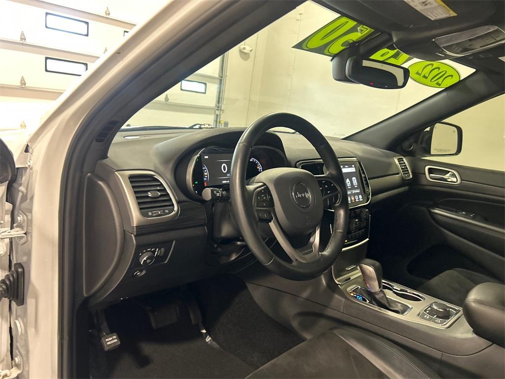 used 2022 Jeep Grand Cherokee WK car, priced at $28,350