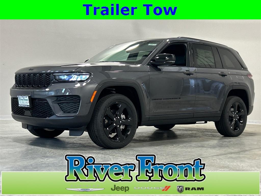 new 2025 Jeep Grand Cherokee car, priced at $40,338