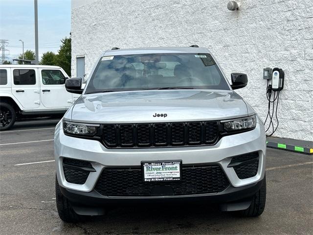 new 2024 Jeep Grand Cherokee car, priced at $41,432