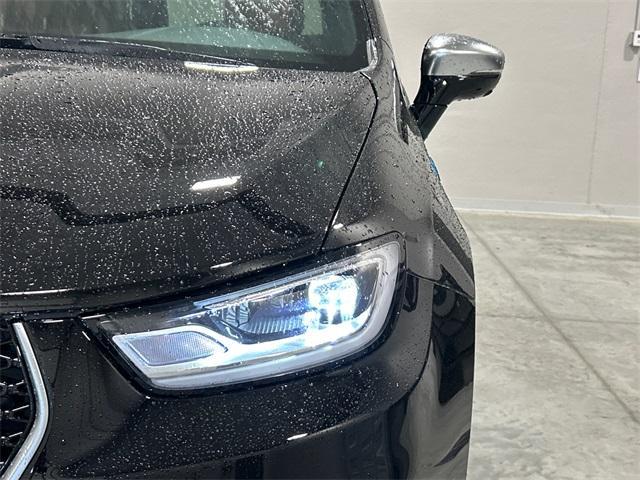 new 2025 Chrysler Pacifica Hybrid car, priced at $47,640