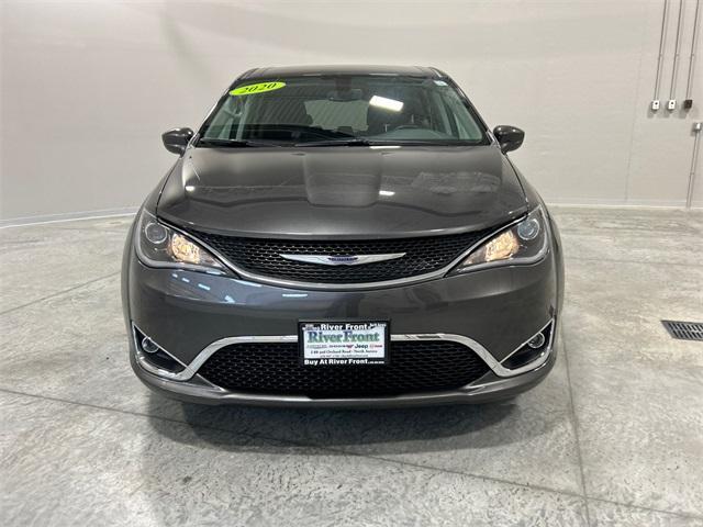 used 2020 Chrysler Pacifica car, priced at $24,850