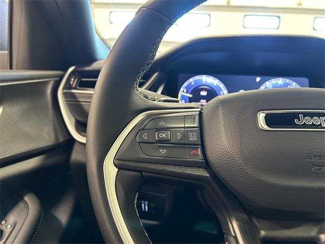 new 2025 Jeep Grand Cherokee L car, priced at $40,688
