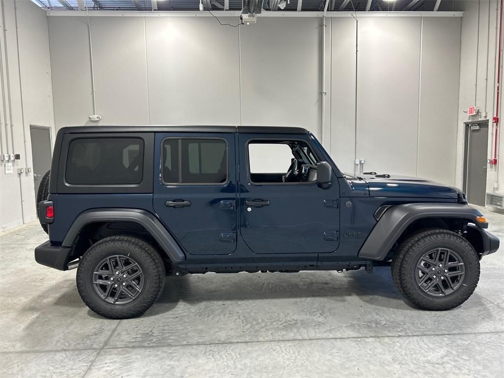 new 2025 Jeep Wrangler car, priced at $46,631
