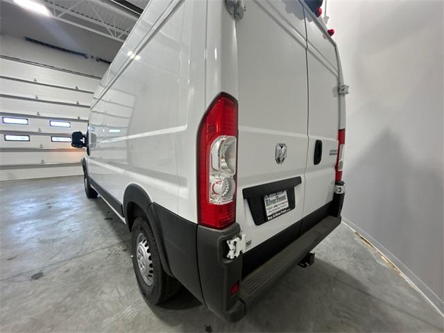 new 2025 Ram ProMaster 2500 car, priced at $49,977
