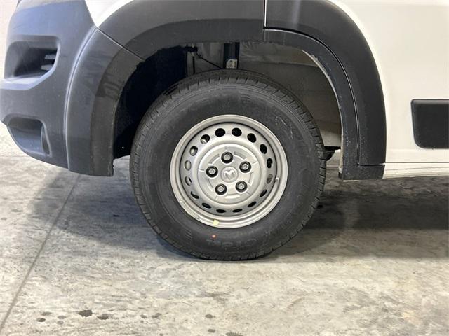 new 2025 Ram ProMaster 2500 car, priced at $49,977