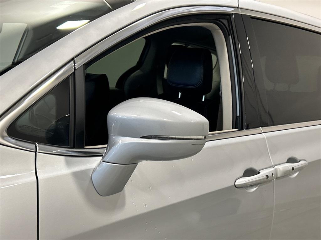 used 2022 Chrysler Pacifica Hybrid car, priced at $31,650