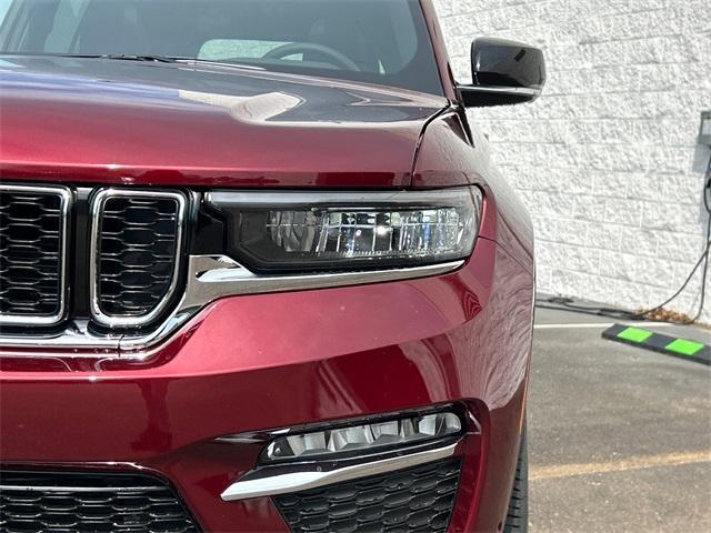 new 2024 Jeep Grand Cherokee car, priced at $49,599