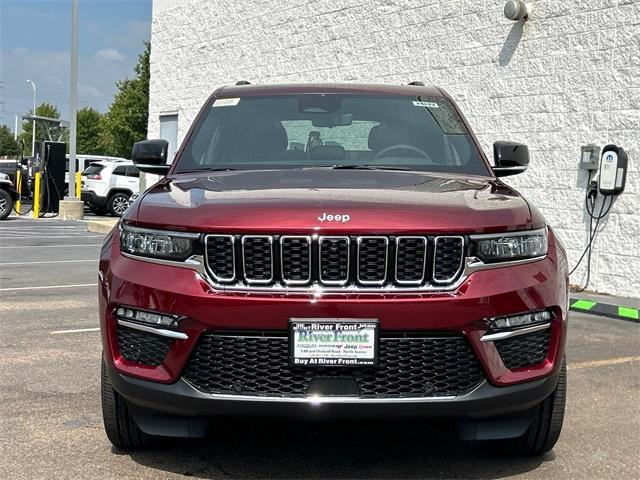 new 2024 Jeep Grand Cherokee car, priced at $49,599