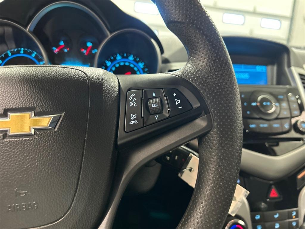 used 2014 Chevrolet Cruze car, priced at $6,650