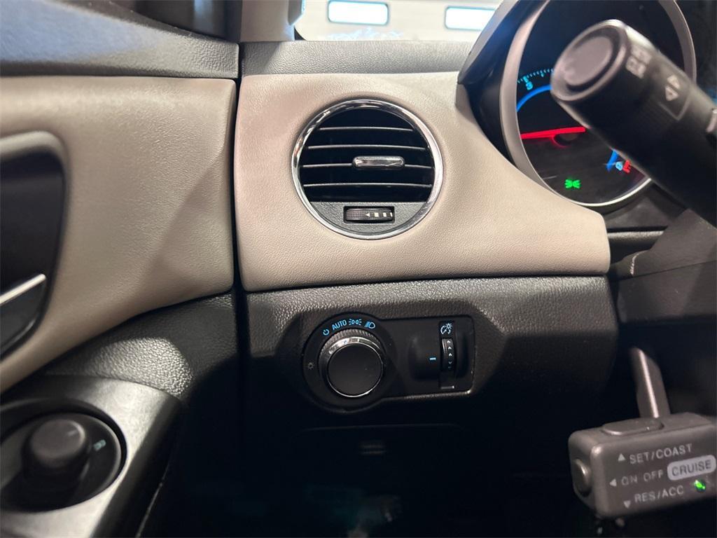used 2014 Chevrolet Cruze car, priced at $6,650