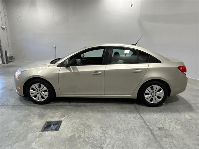 used 2014 Chevrolet Cruze car, priced at $6,850