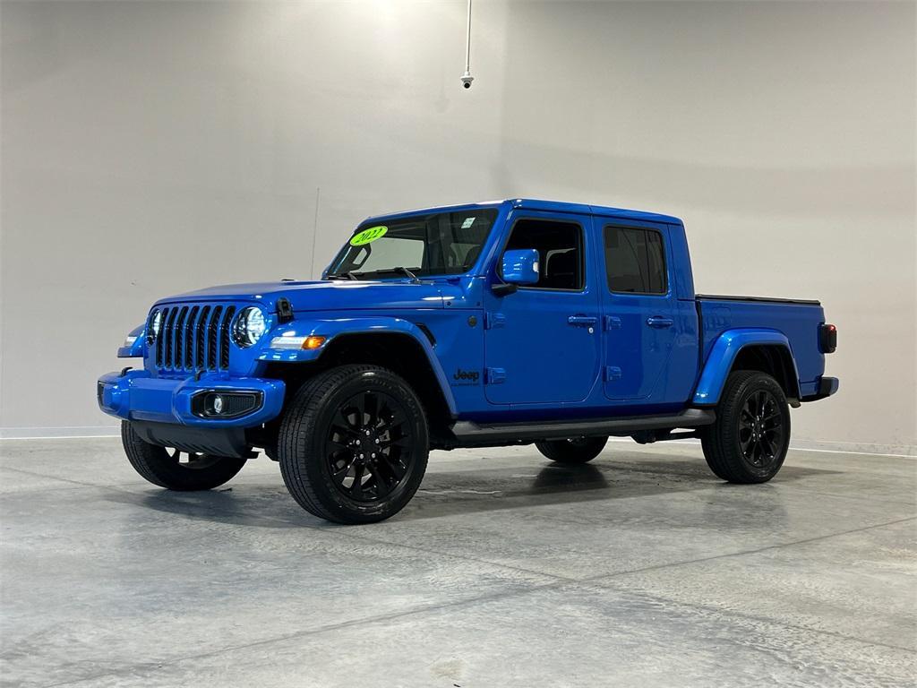 used 2022 Jeep Gladiator car, priced at $40,450