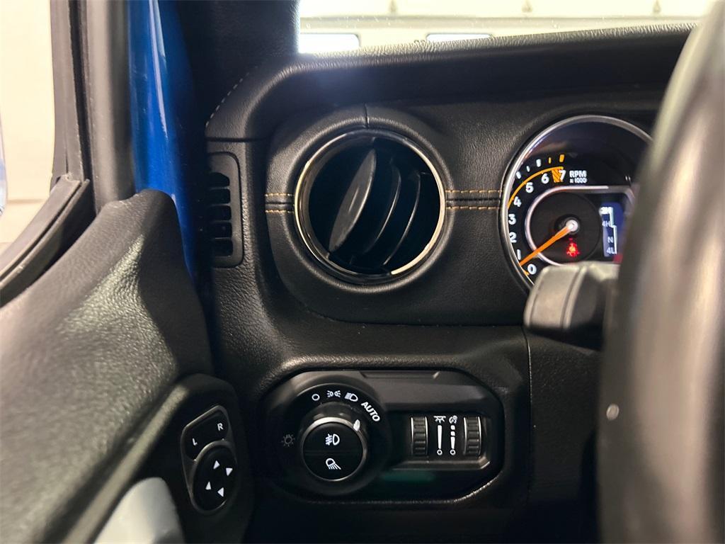used 2022 Jeep Gladiator car, priced at $40,450
