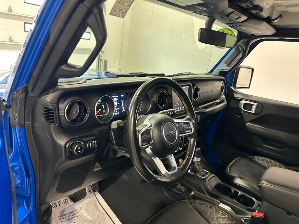 used 2022 Jeep Gladiator car, priced at $40,450