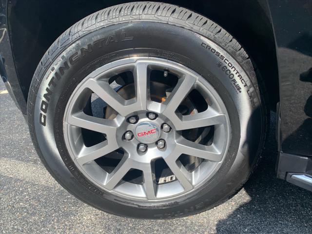 used 2017 GMC Yukon XL car, priced at $26,997