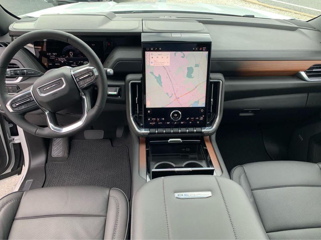 used 2025 GMC Yukon car, priced at $83,990