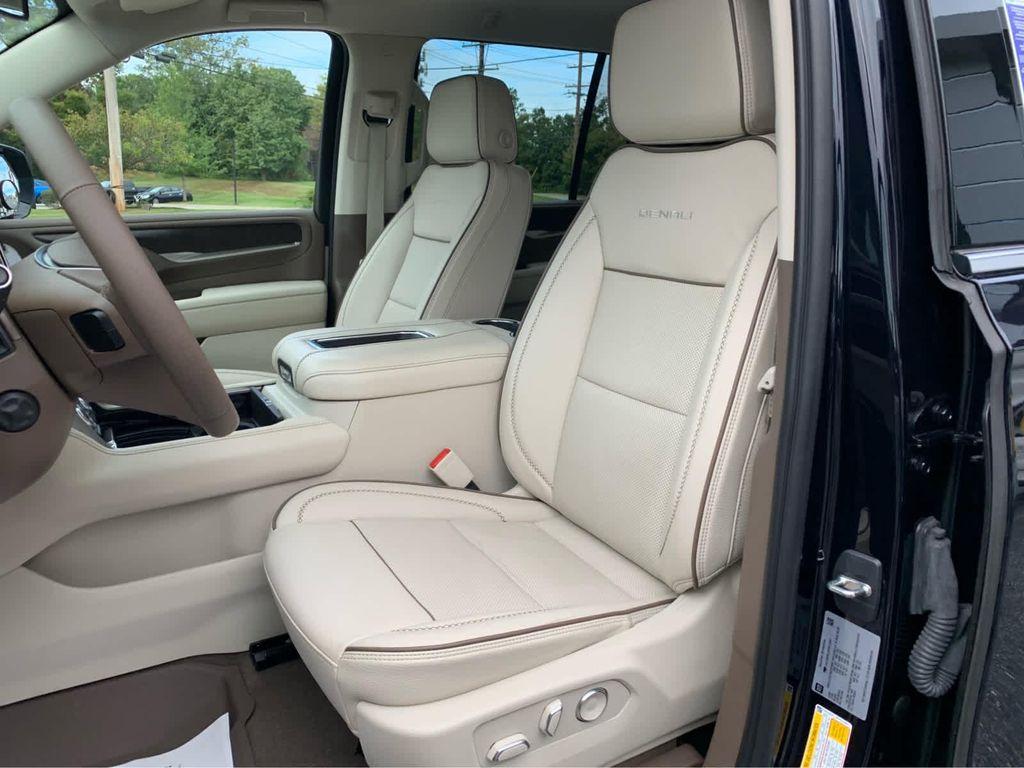 used 2023 GMC Yukon car, priced at $67,239