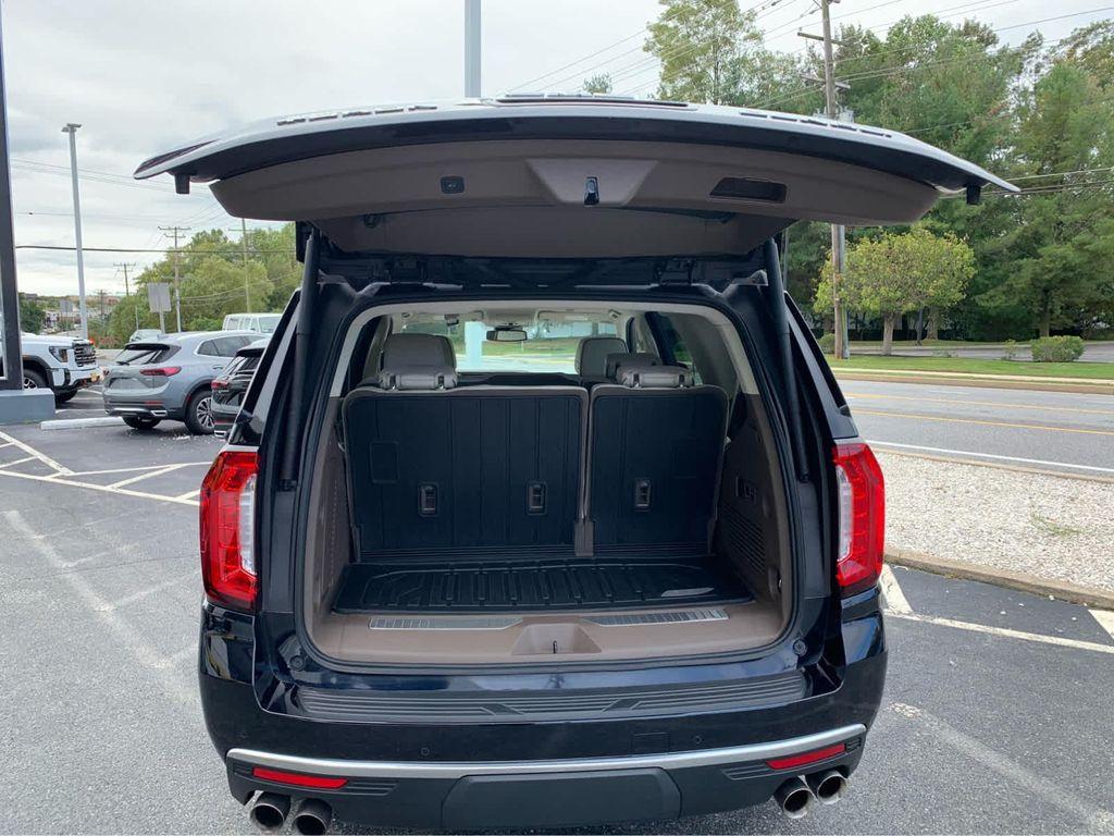used 2023 GMC Yukon car, priced at $67,239