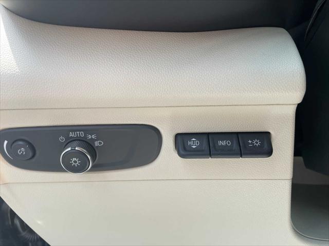 used 2021 Buick Envision car, priced at $21,820