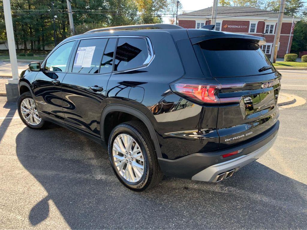 used 2024 GMC Acadia car, priced at $38,398