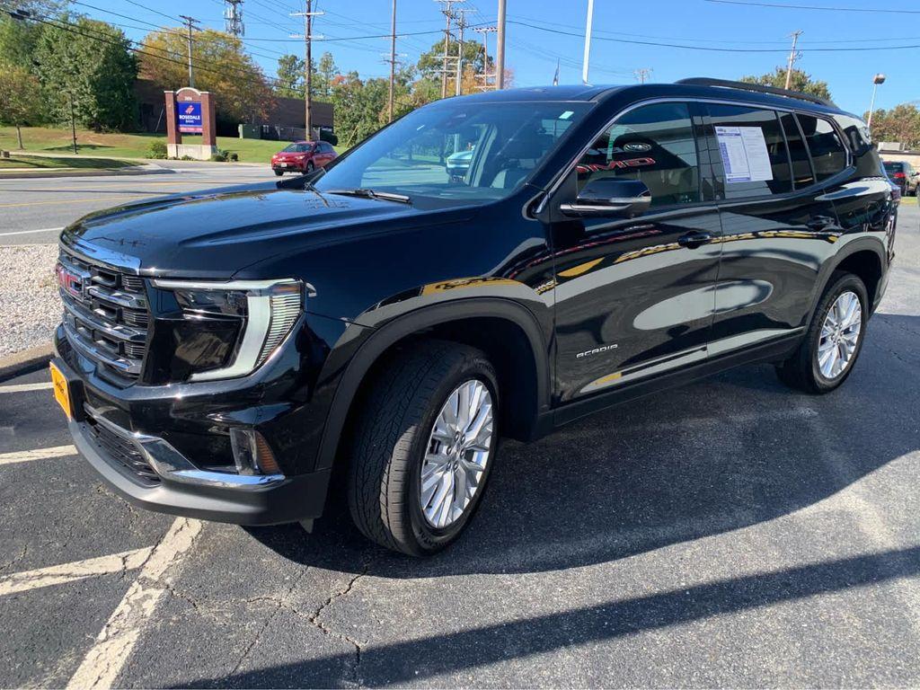 used 2024 GMC Acadia car, priced at $38,398