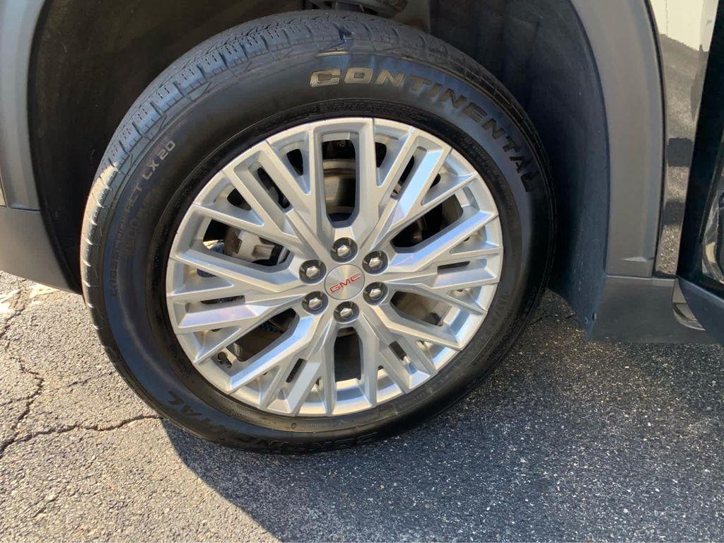 used 2024 GMC Acadia car, priced at $38,398