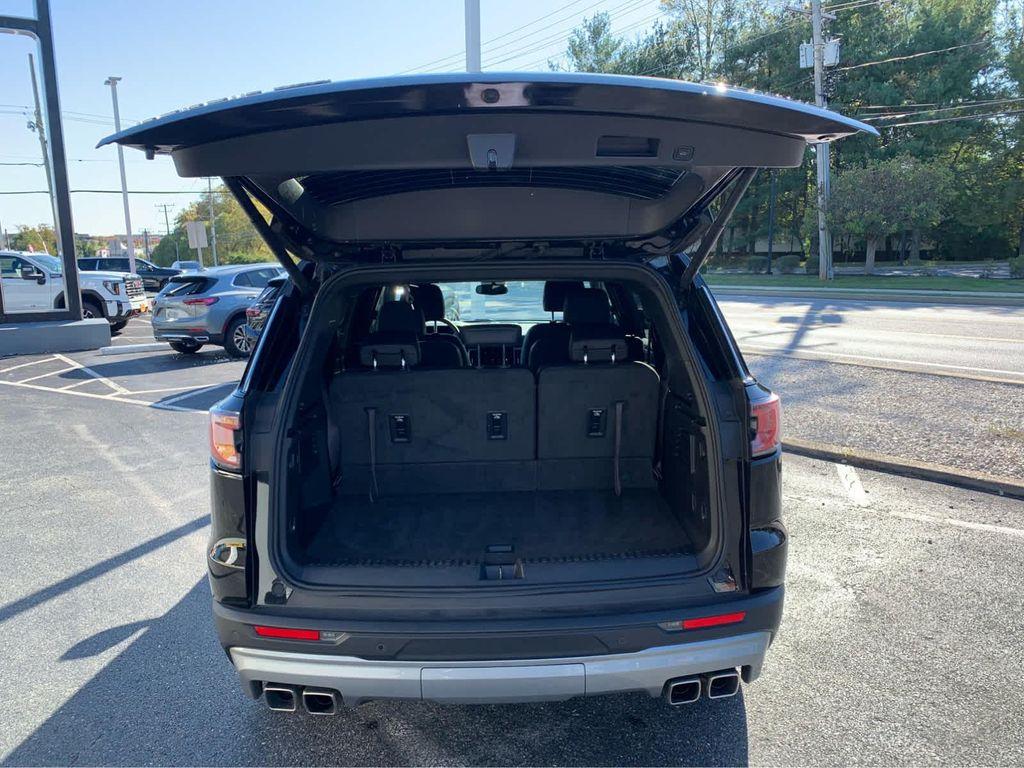 used 2024 GMC Acadia car, priced at $38,398