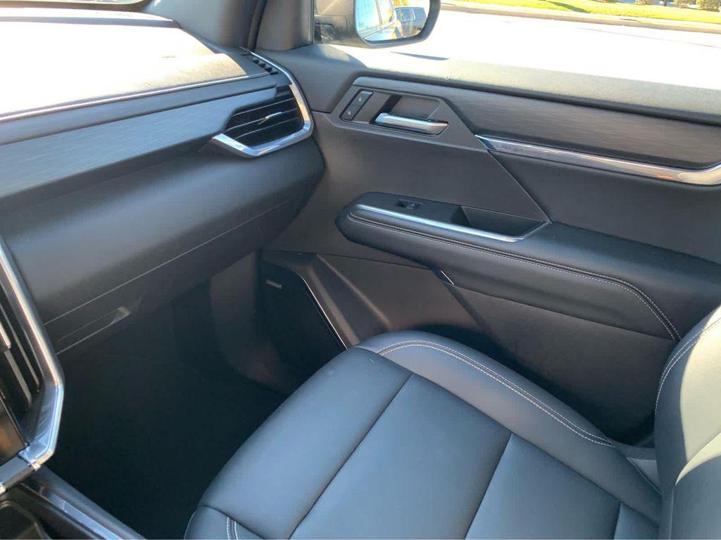 used 2024 GMC Acadia car, priced at $38,398