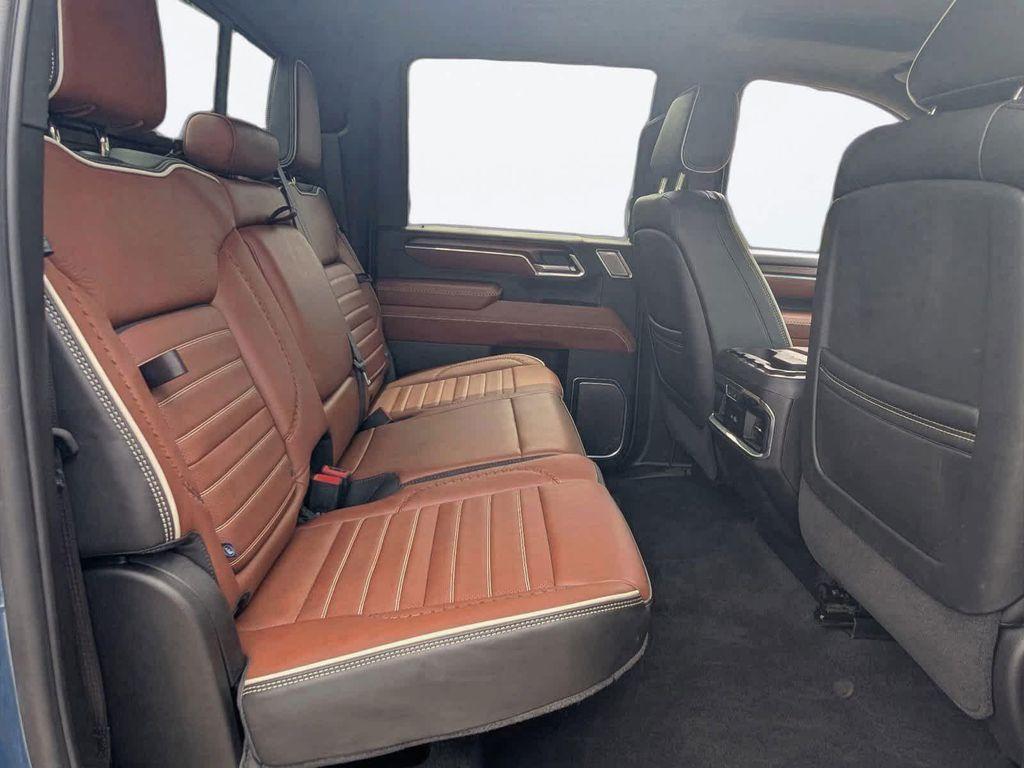 used 2024 GMC Sierra 2500 car, priced at $77,000