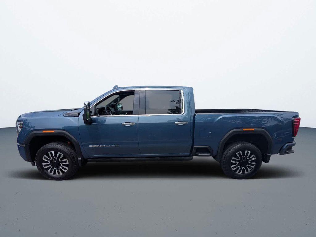 used 2024 GMC Sierra 2500 car, priced at $77,000