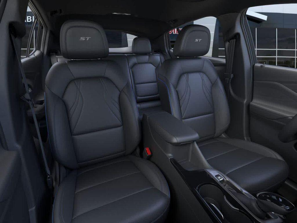 new 2025 Buick Envista car, priced at $29,154