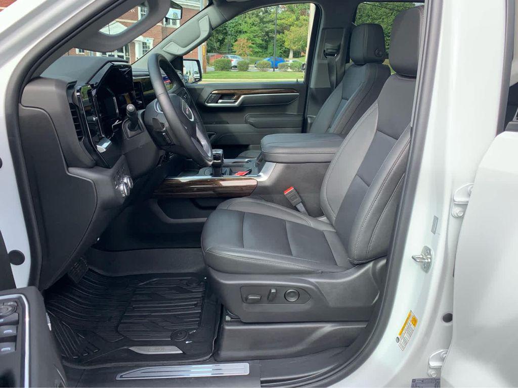 used 2025 GMC Sierra 1500 car, priced at $53,870