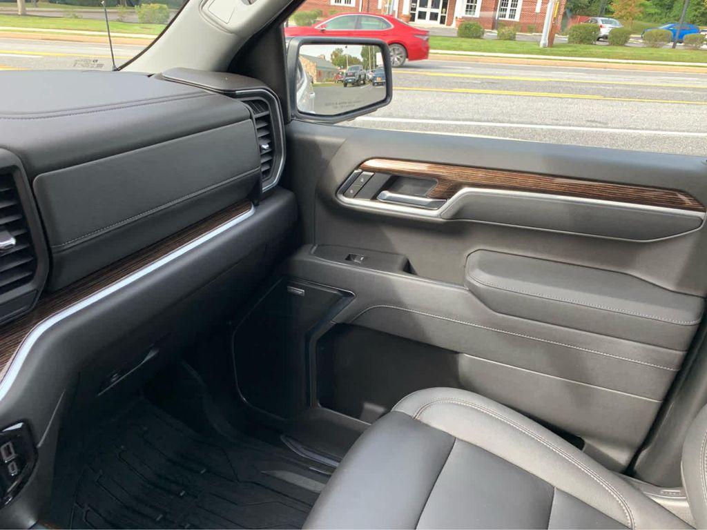 used 2025 GMC Sierra 1500 car, priced at $53,870