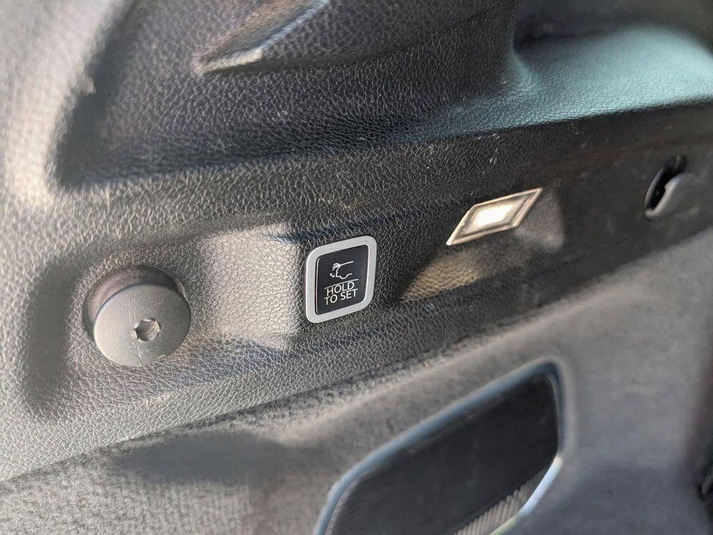 used 2022 Jeep Grand Cherokee L car, priced at $25,000