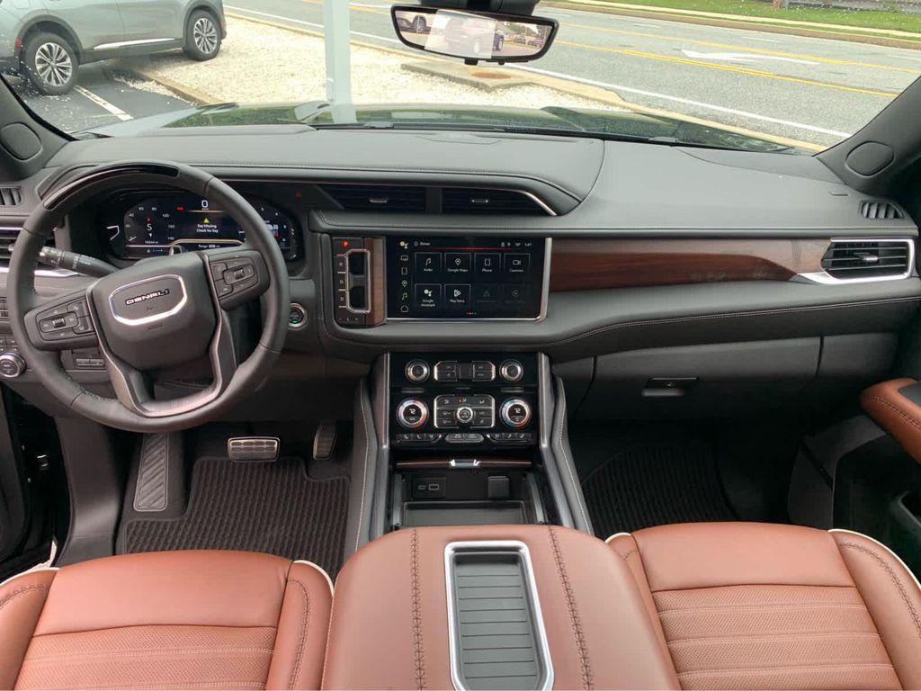 used 2024 GMC Yukon car, priced at $84,997