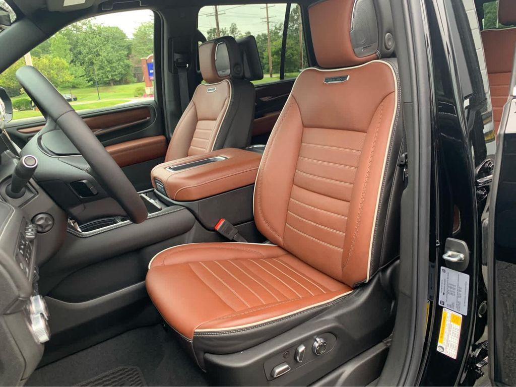 used 2024 GMC Yukon car, priced at $84,997