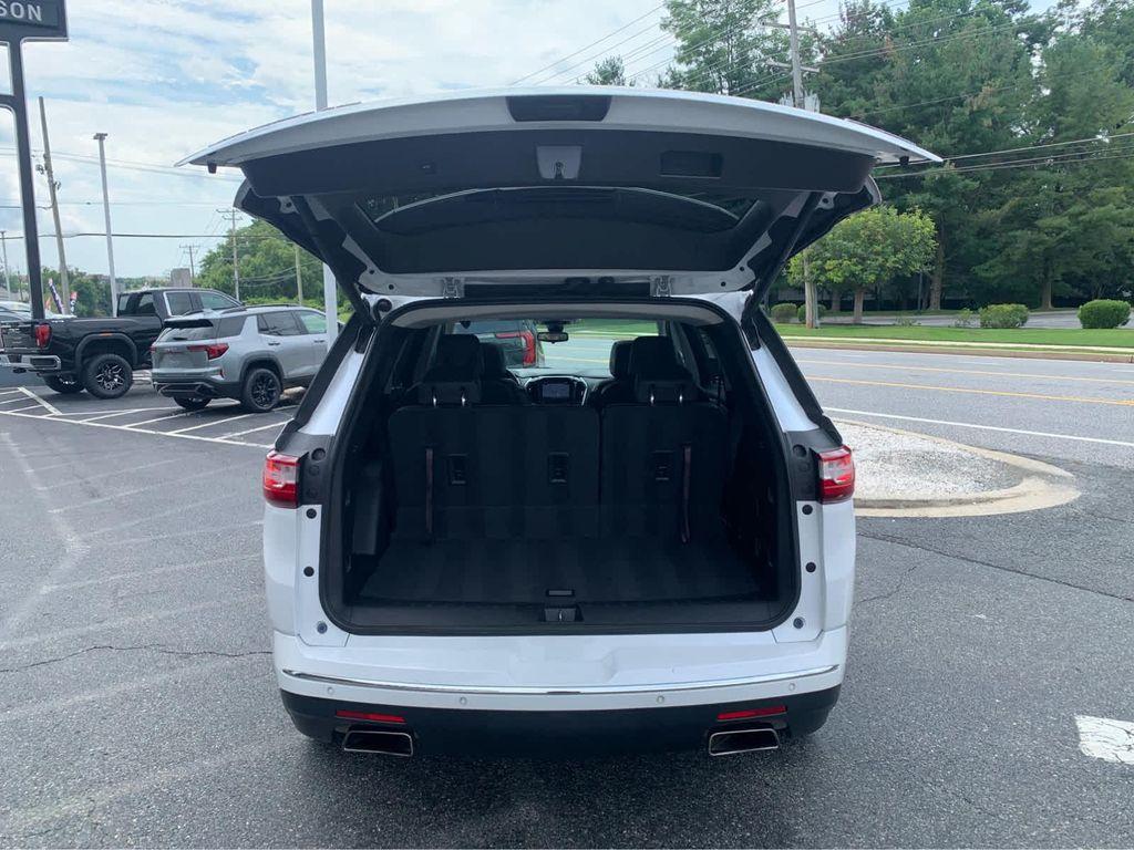 used 2018 Chevrolet Traverse car, priced at $15,308