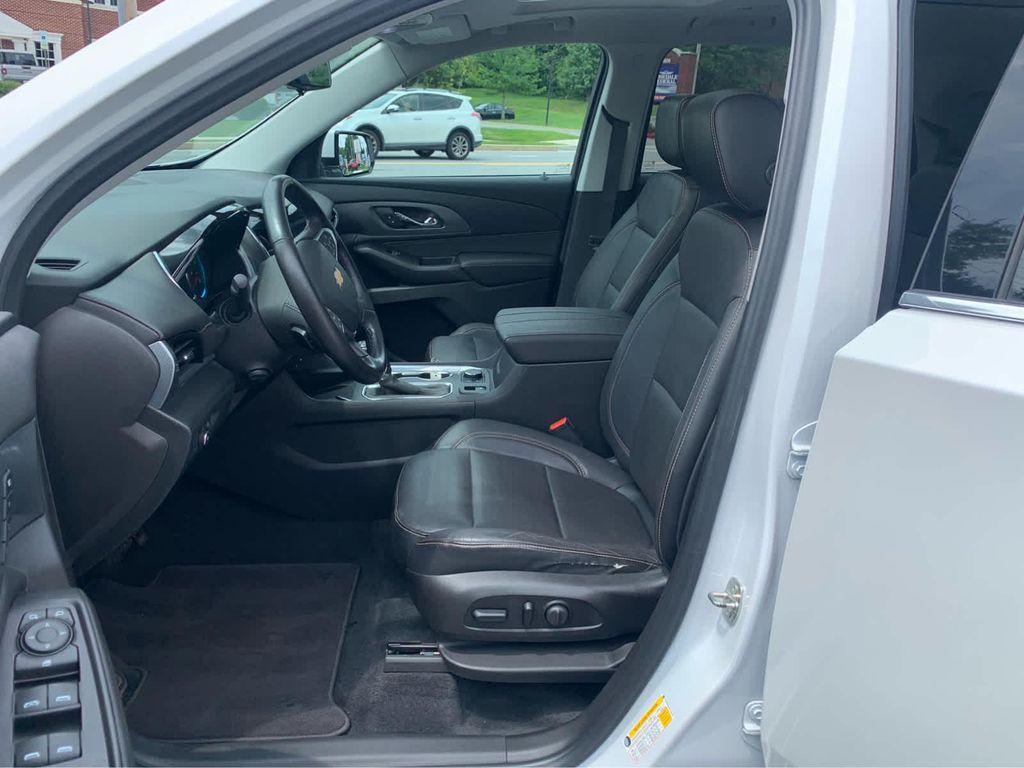 used 2018 Chevrolet Traverse car, priced at $15,308