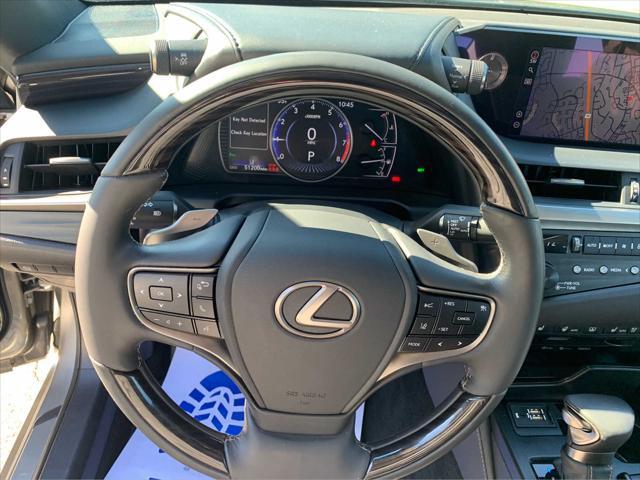 used 2020 Lexus ES 350 car, priced at $30,997