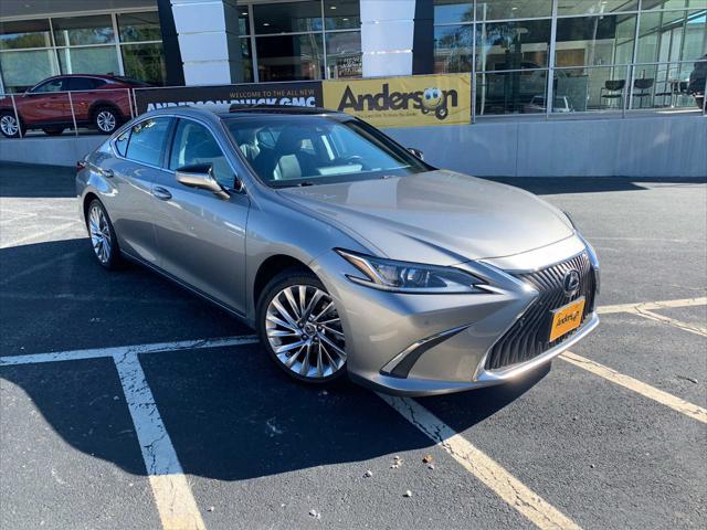 used 2020 Lexus ES 350 car, priced at $30,997