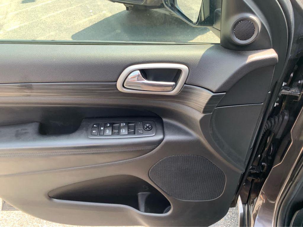 used 2019 Jeep Grand Cherokee car, priced at $16,609