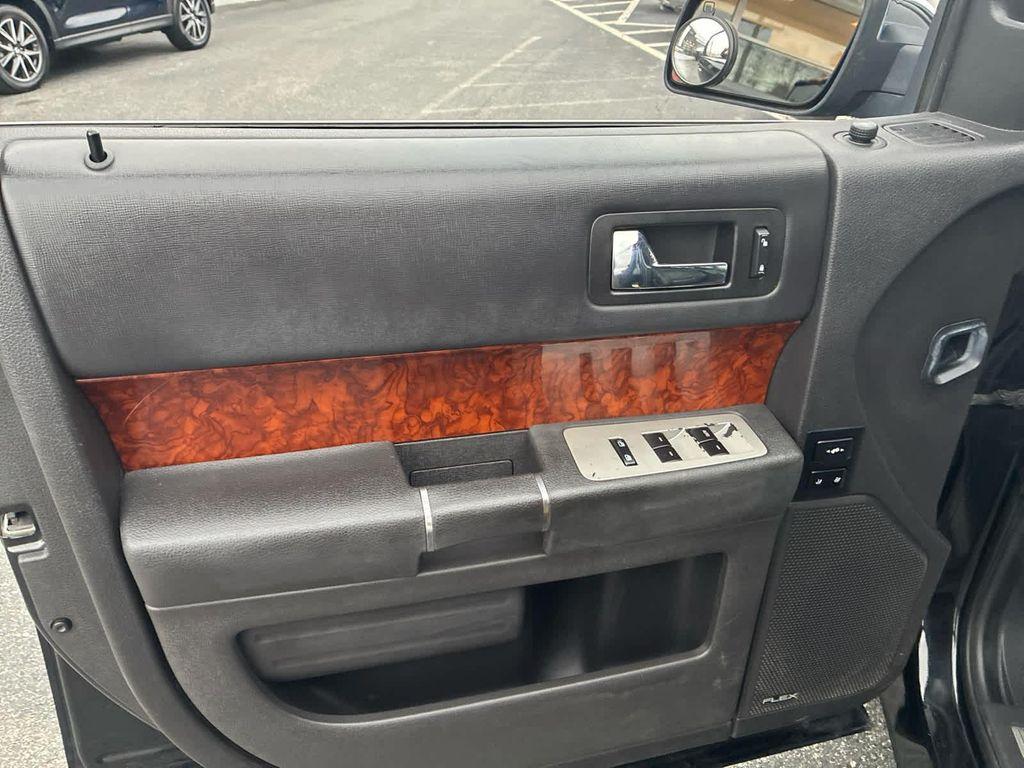 used 2011 Ford Flex car, priced at $6,250