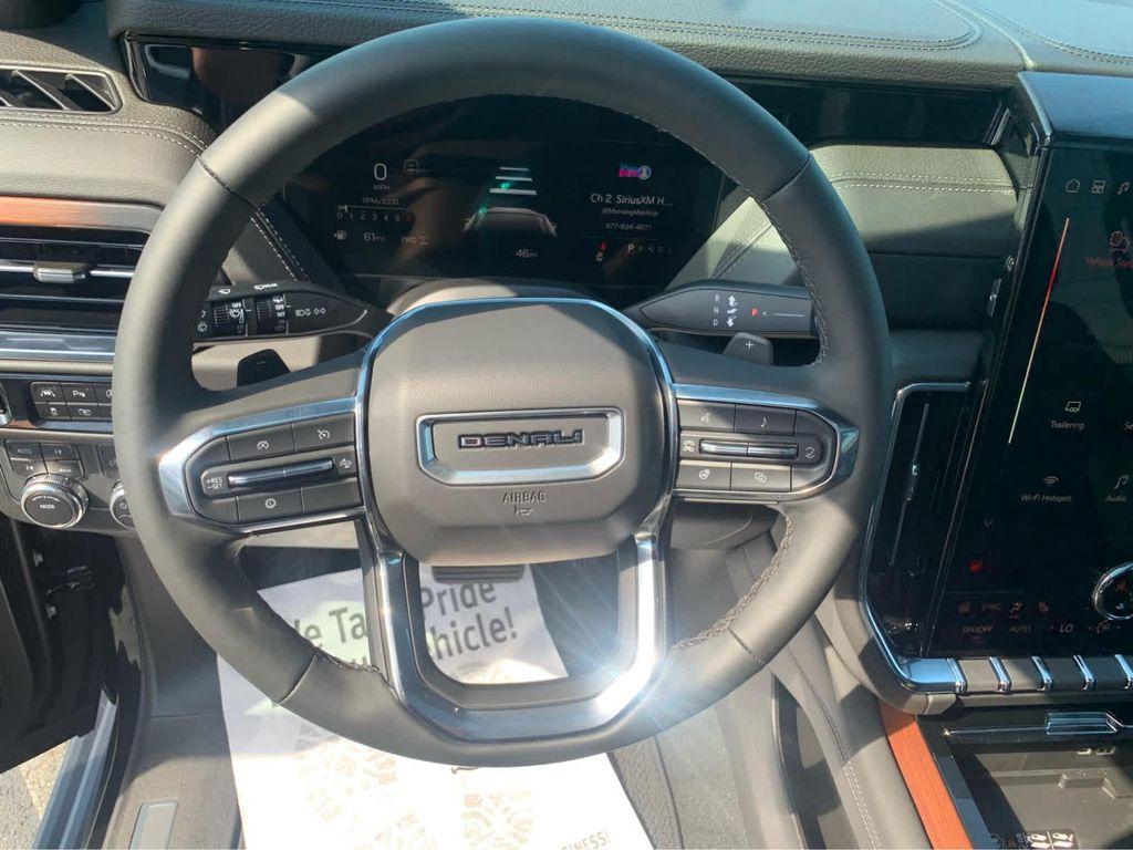 used 2025 GMC Yukon XL car, priced at $87,297