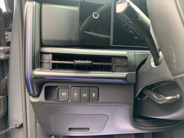 used 2025 Hyundai SANTA FE HEV car, priced at $46,422