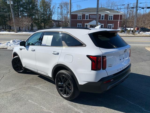 used 2021 Kia Sorento car, priced at $24,656