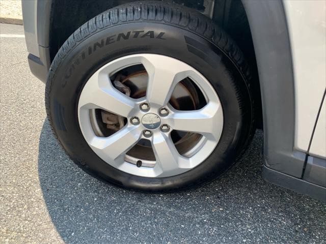 used 2018 Jeep Compass car, priced at $14,294